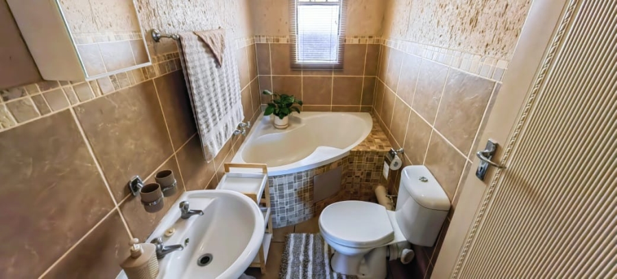 3 Bedroom Property for Sale in Baillie Park North West